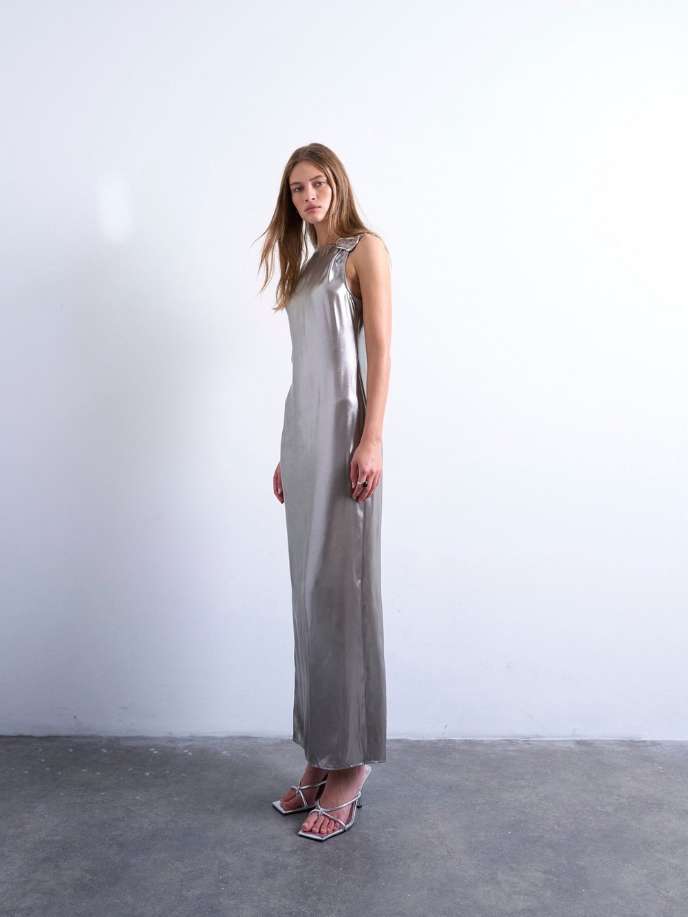 Topshop • NWOT Sleek Silver Satin Maxi Dress PTP 15-17” minor flaw